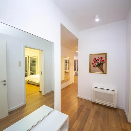 Apartment Sweet By Ts *