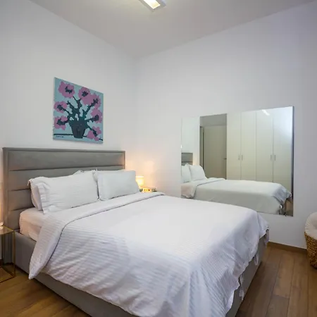 Apartment Sweet By Ts Tirana