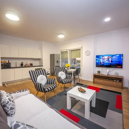 Apartment Sweet By Ts *